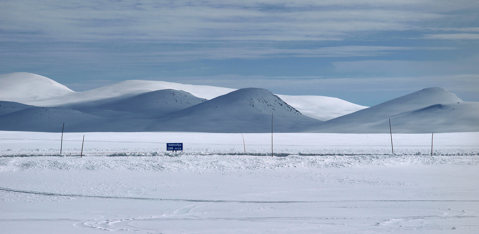 Valdresflye, April 14. Photo by Werner Harstad / Statens Vegvesen