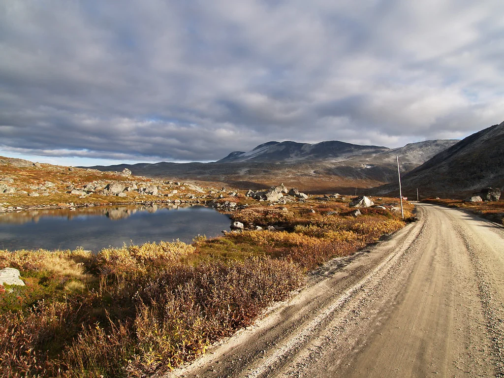 Strynefjellsvegen, October 1st. Photo by Werner Harstad / Statens Vegvesen.