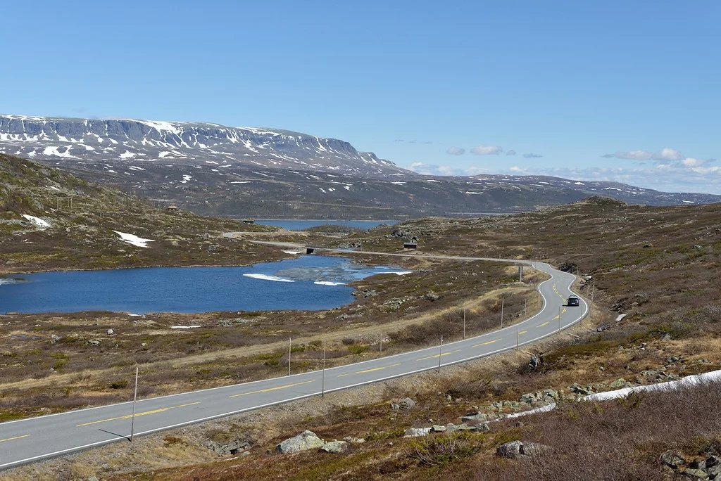Hardangervidda, June 3rd. Photo by Jarle Wæhler / Statens Vegvesen.