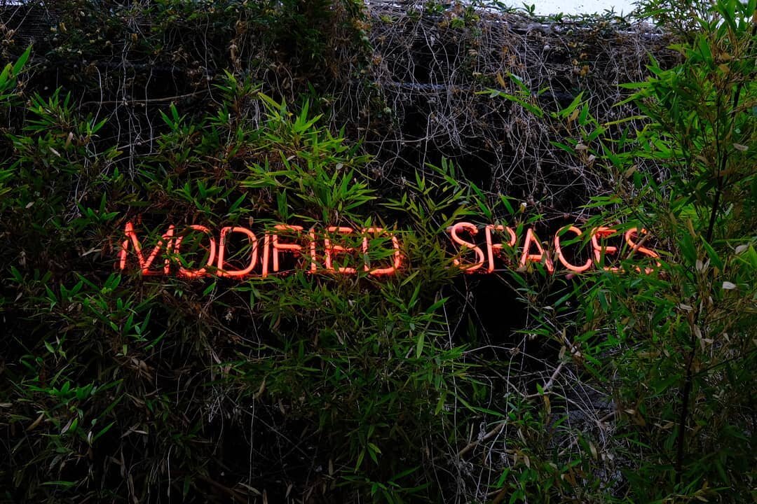 #modifiedspaces #koenvanmechelen #verbekefoundation #neon #neonlights #fujifilmx100