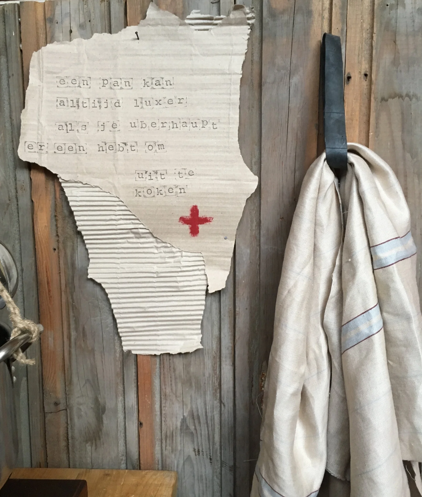 Quote Fair Stand Red Cross .jpg