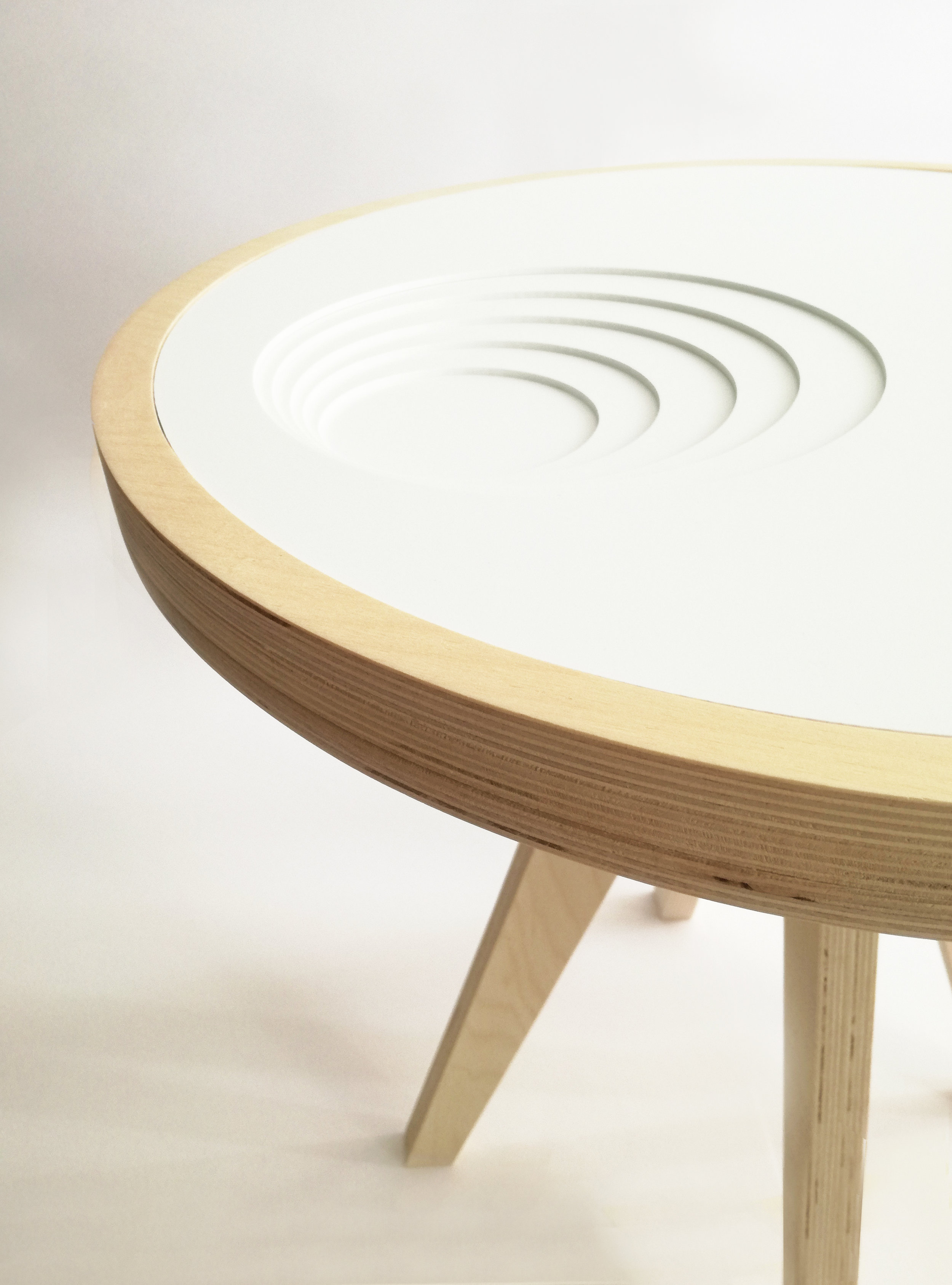 2_table_RAZ_malalechedesign.jpg