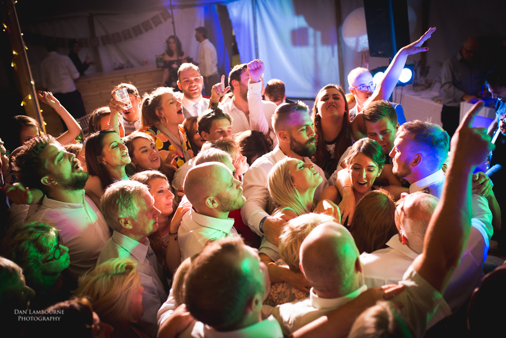 how to shoot the dancefloor at weddings