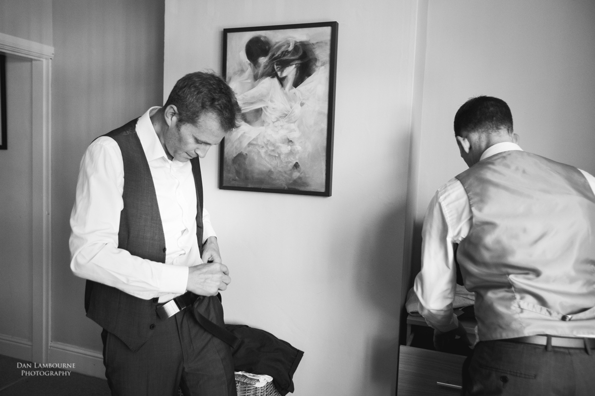 Wedding Photographer in Nottingham_11.jpg