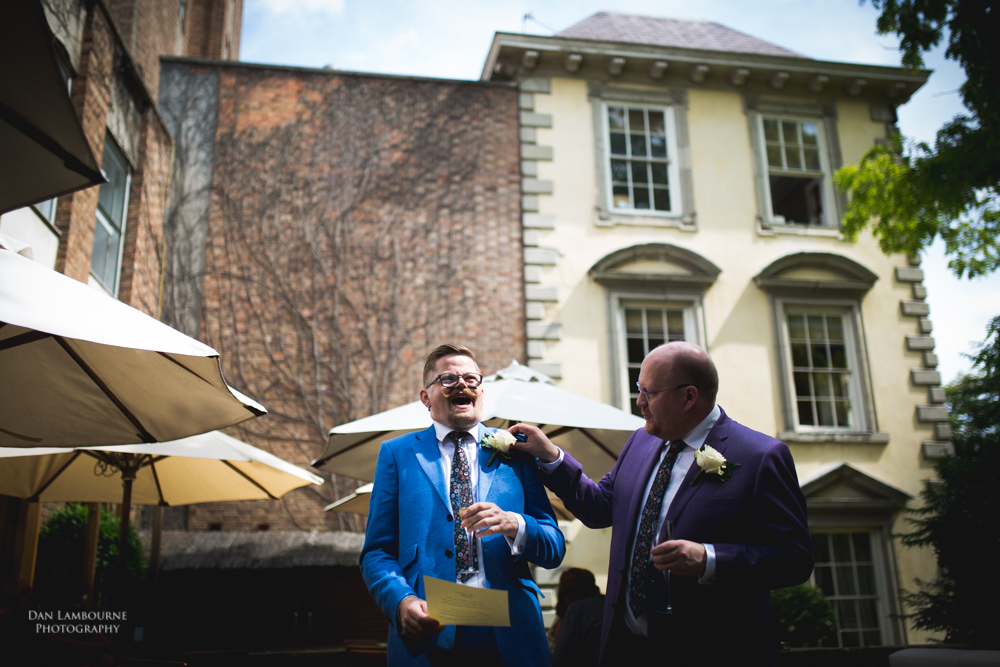 Wedding Photographer in nottingham_22.jpg