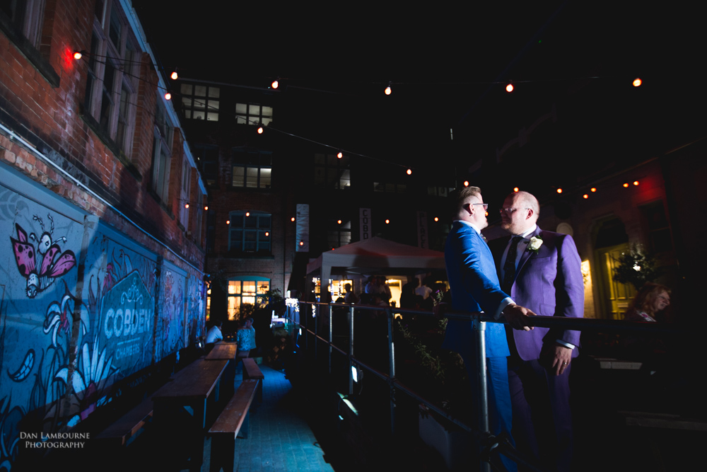 Wedding Photographer in nottingham_100.jpg