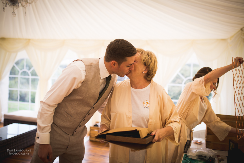 Wedding Photographer Kent_7.jpg