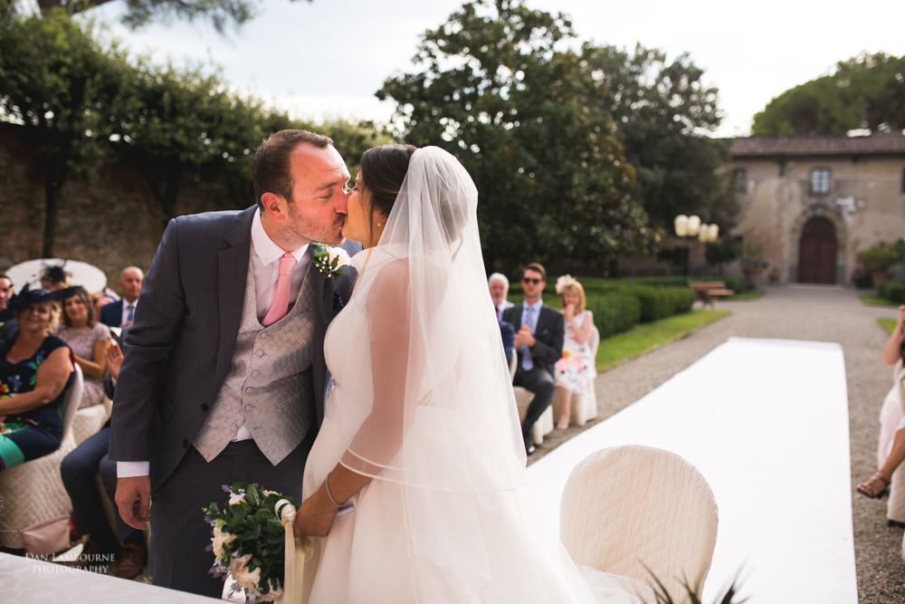 Wedding Photographers in Tuscany_72.jpg