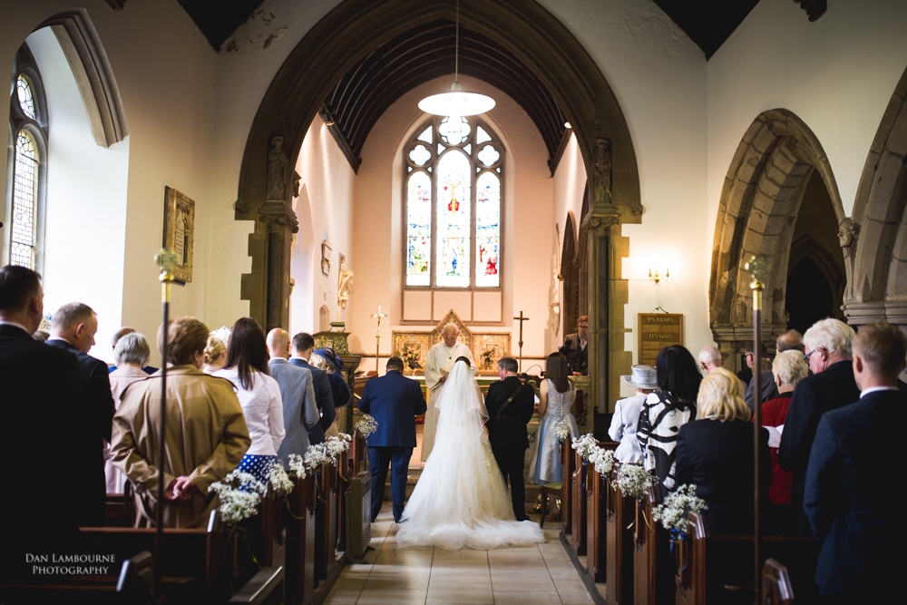 Wedding Photographers in Nottingham_32.jpg
