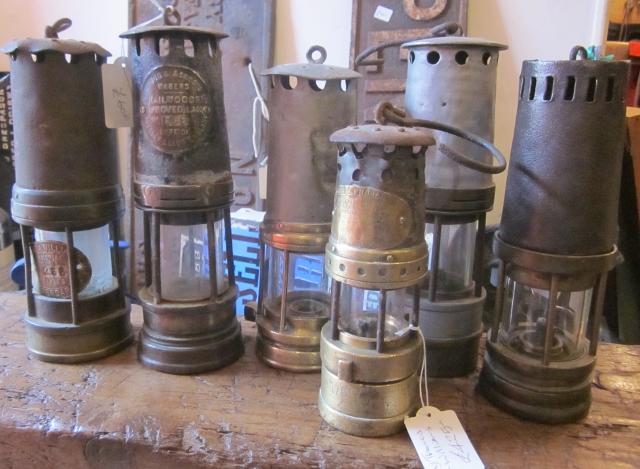 Miners' lamps
