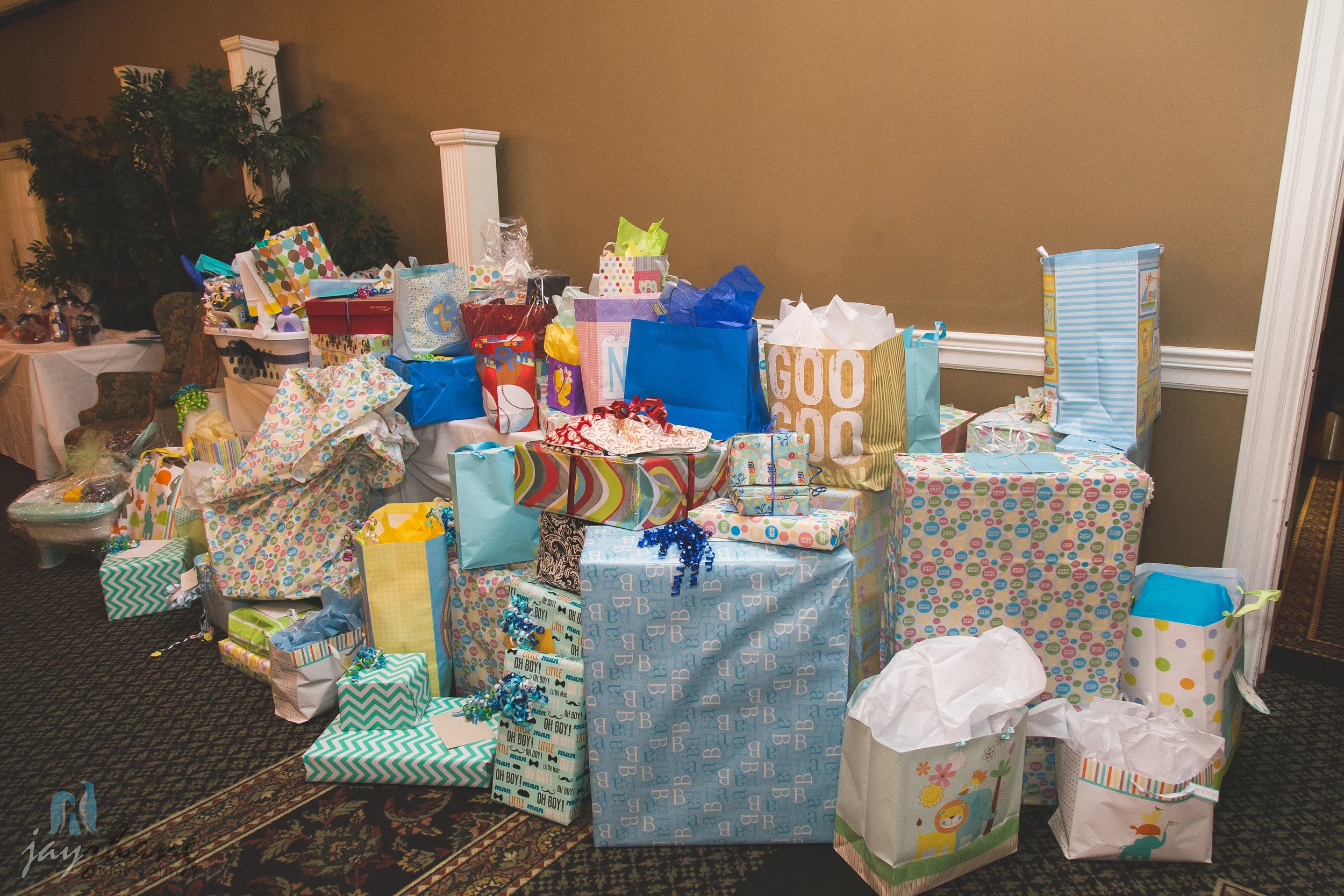 4-Gift-1.jpg