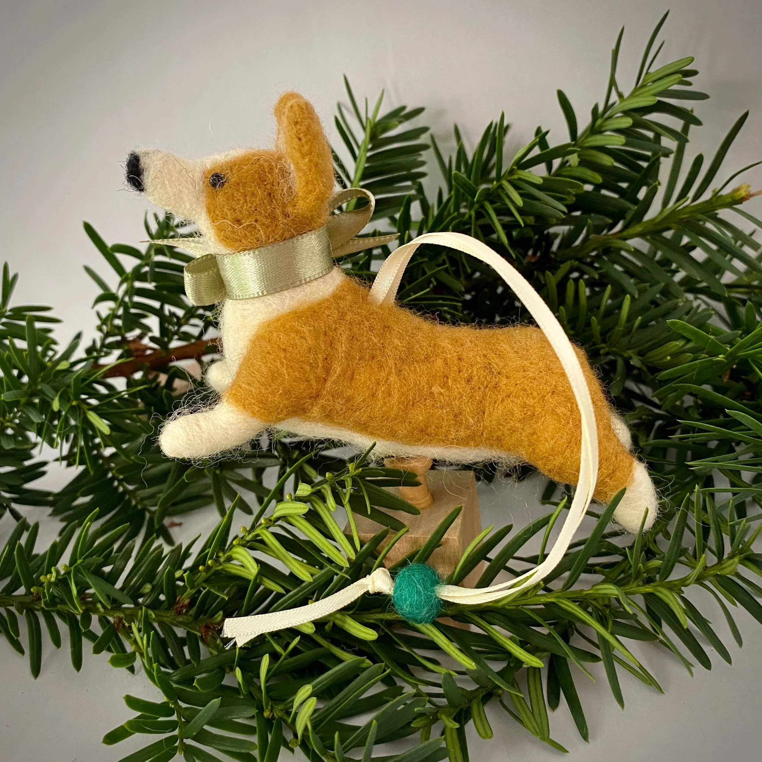 ACDABFF7-7690-44B2-8F84-045CC0000BB1