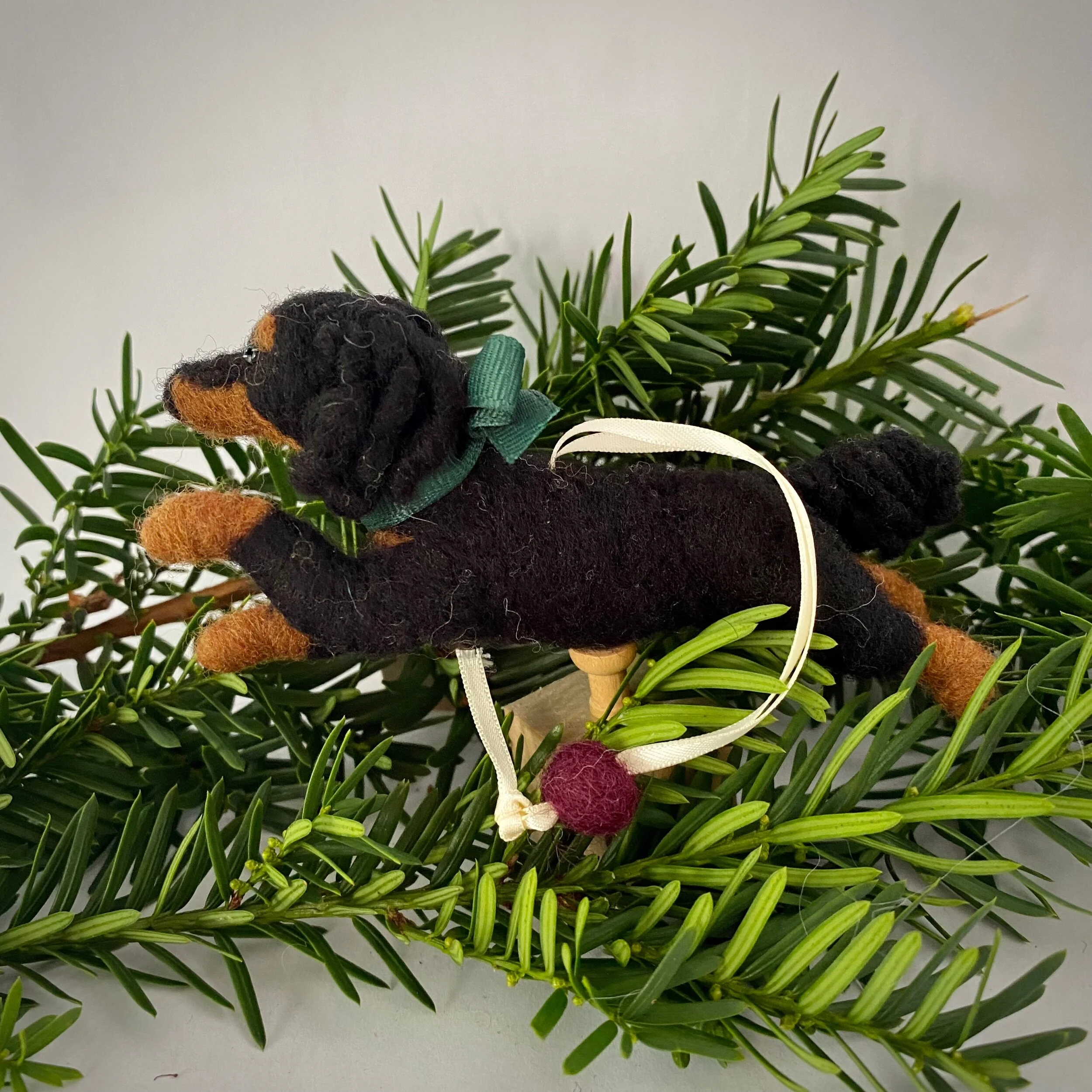 DD4B40B9-30A8-45BF-8478-F1A8F669EC35