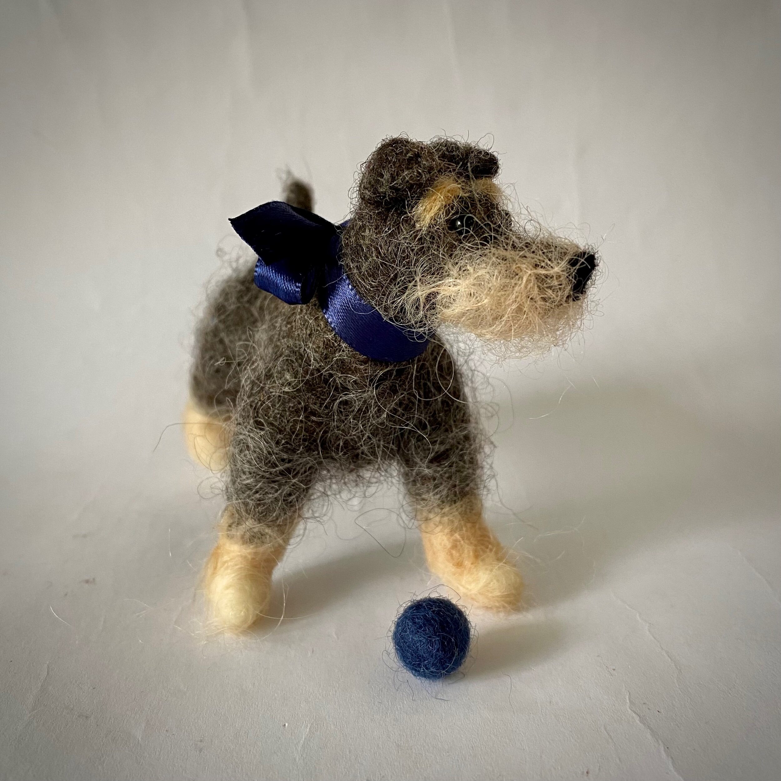 EEB0F3CC-474D-46C8-9FE8-EC729B40115C