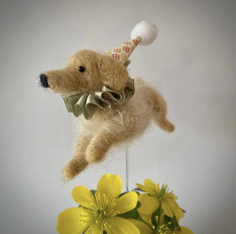 Cake Topper Weight DISNEY STORE Pixar Up Golden Retriever Dug