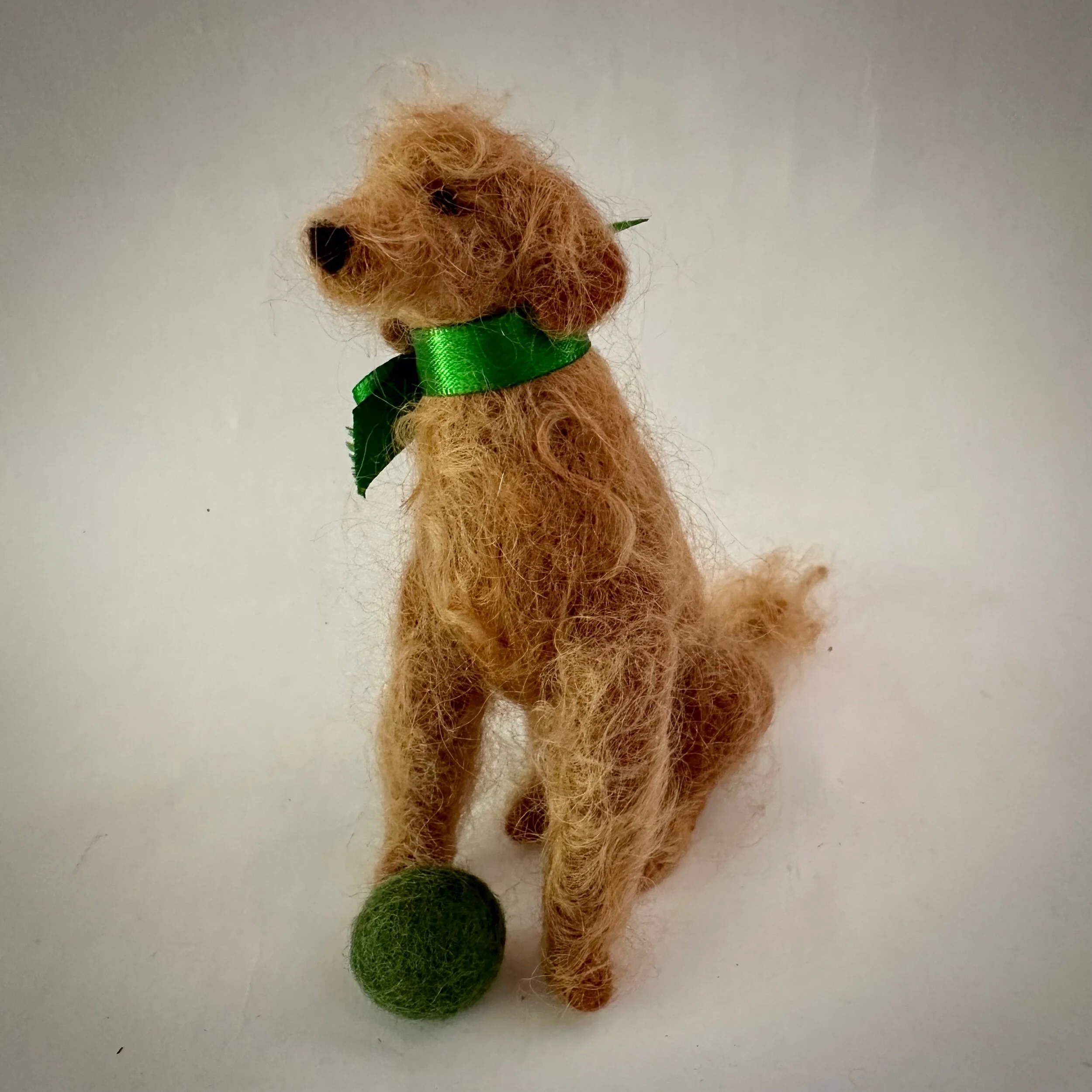 8D9CFD52-2243-41E9-A2CE-E68CC2560A7A