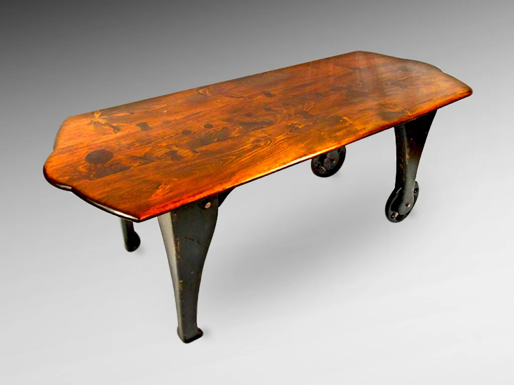 N_reclaimed_tailors_table_3.jpg