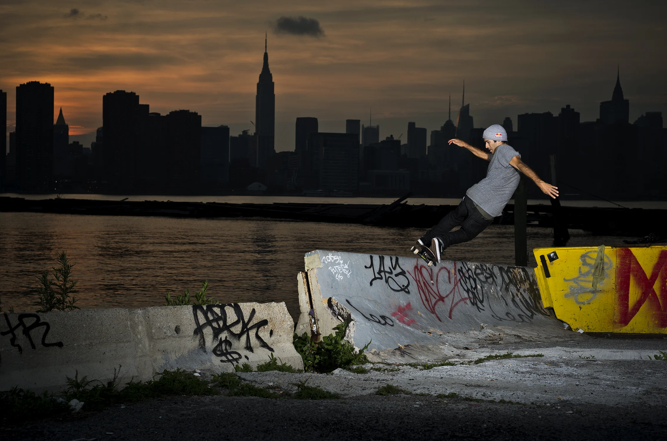Spiro Razis -  frontside hurricane.jpg