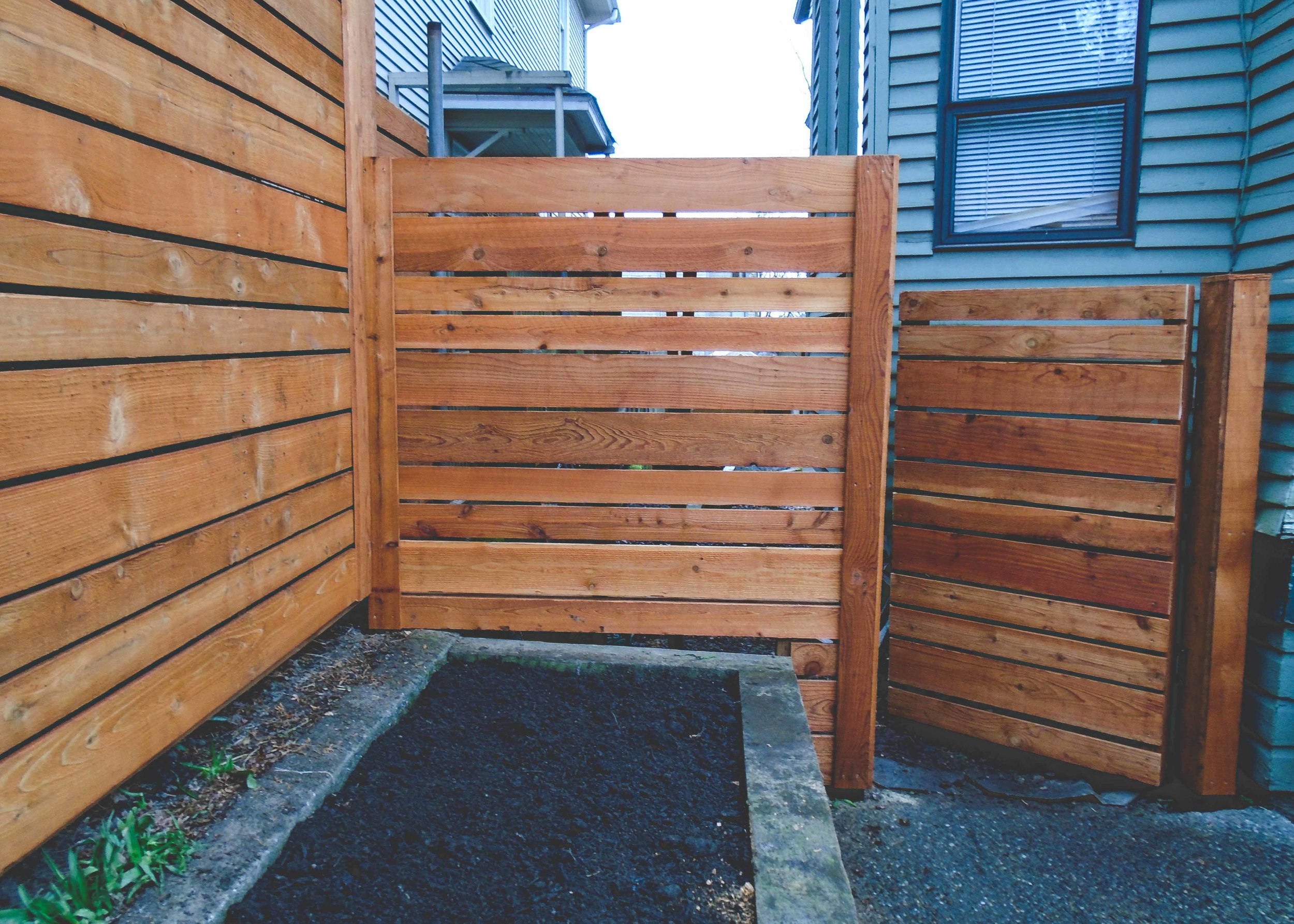 Custom cedar fence_Seattle Urban Farm Co_-2.jpg