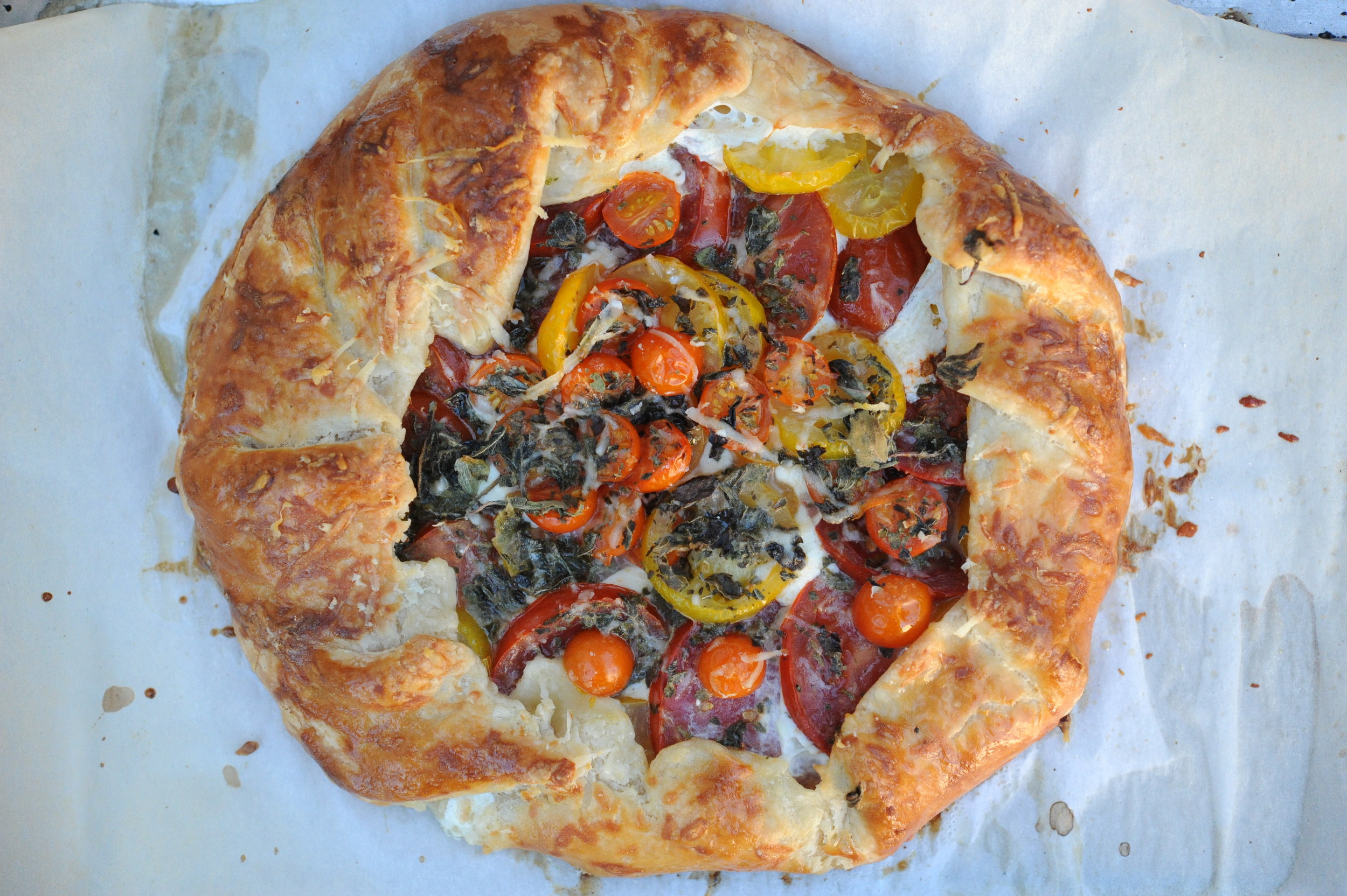 'Golden Rave' tomatoes on a galette