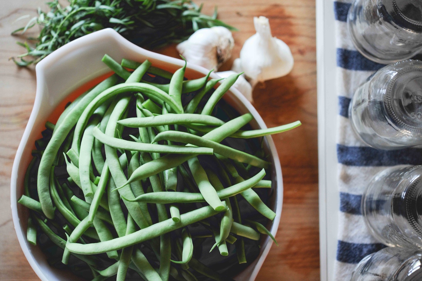 pickling green beans.jpg