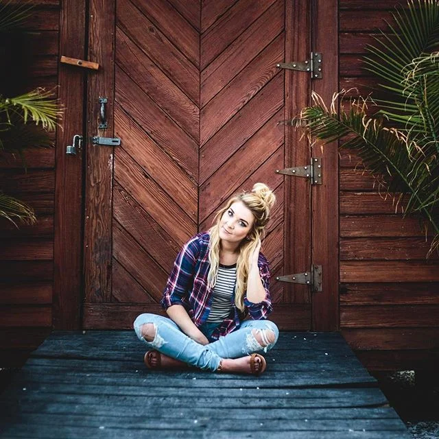 Sometimes you face difficulties not because you're doing something wrong, but because you're doing something right. #suzannemellottphotography #defineyoursenioryear #chincoteague
