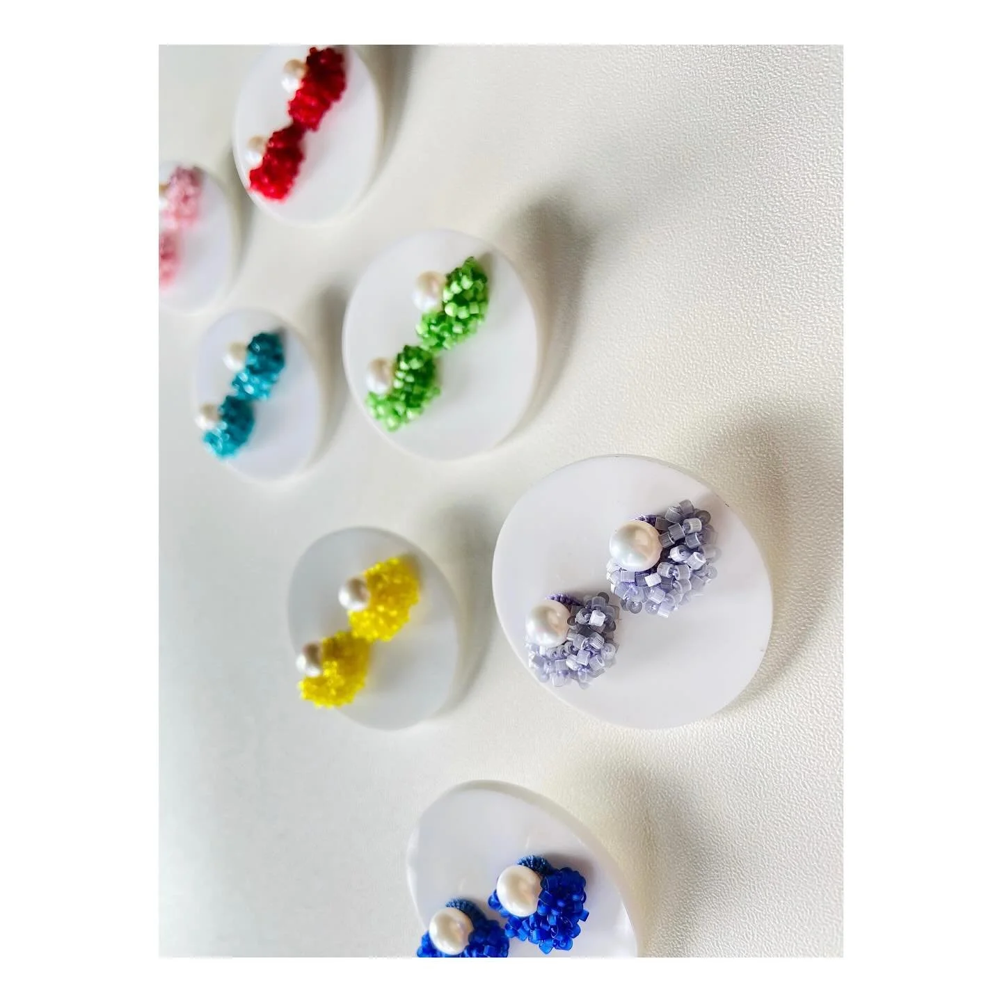 small but cheerful 💖