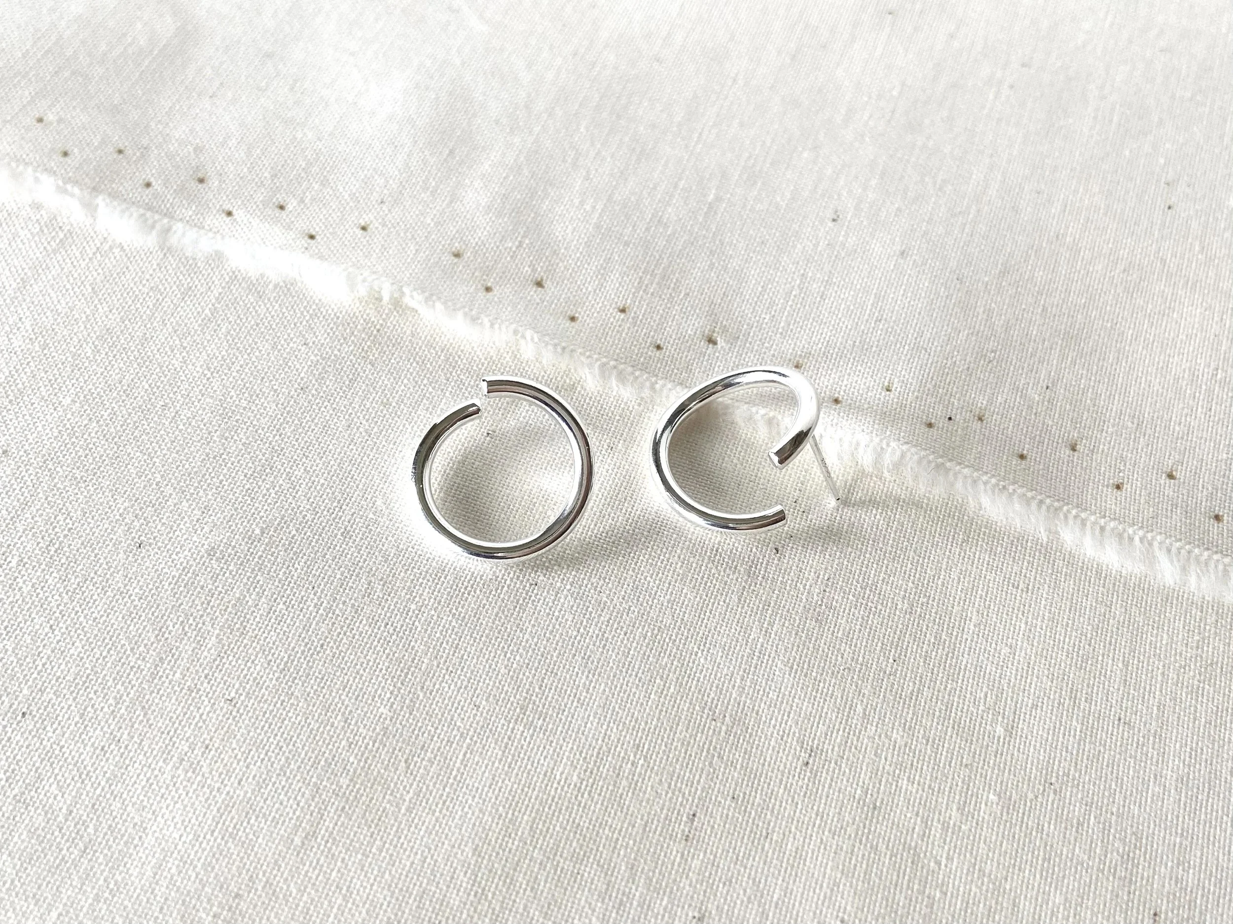 turn earrings