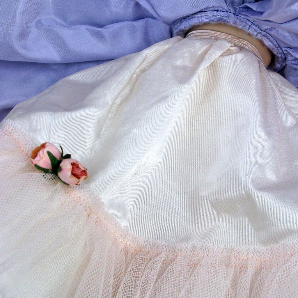 Rose detail on slip - a hidden, but charming detail.