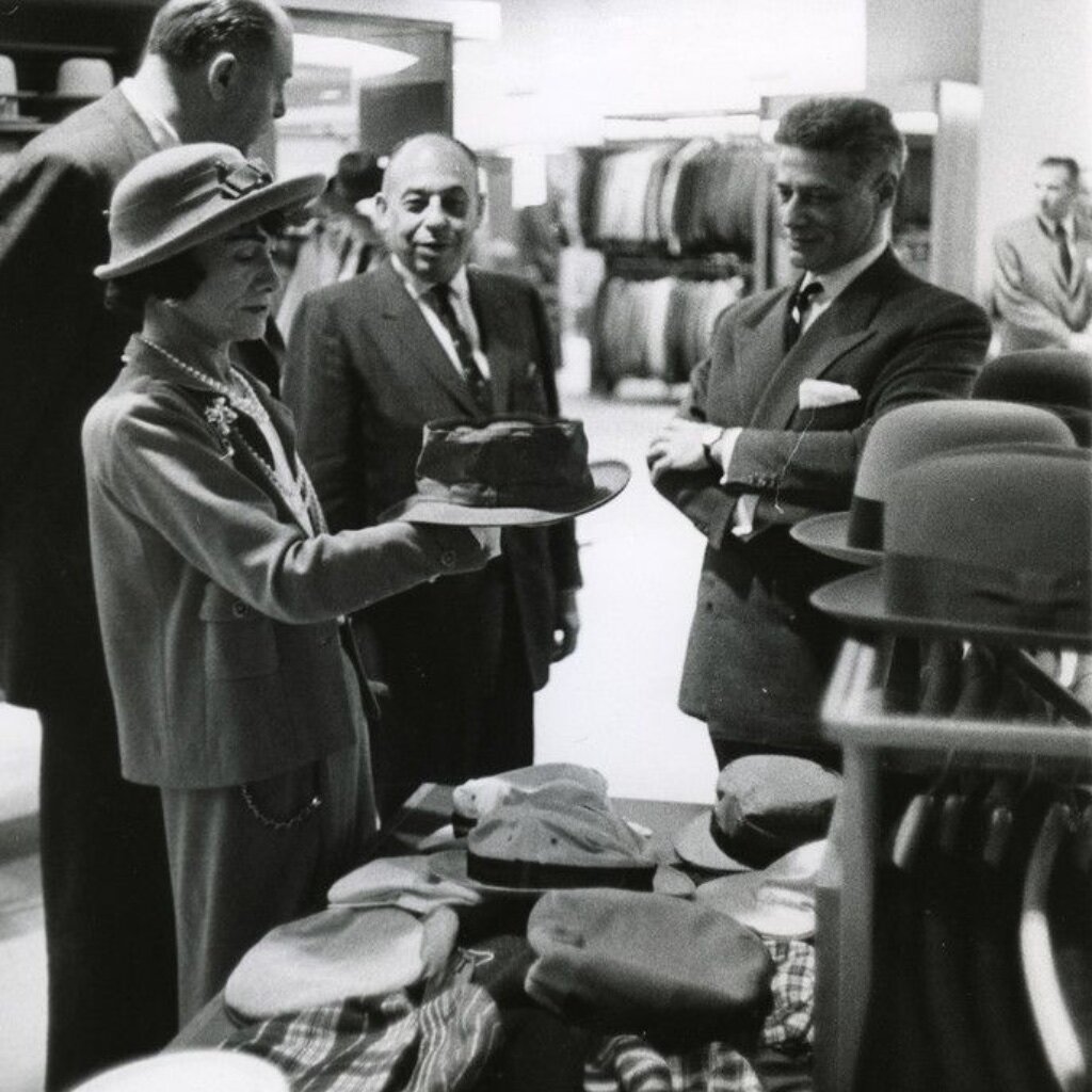 L'Art et la Mode FRENCH June July 1958 Cardin Hats Dior Balmain Chanel