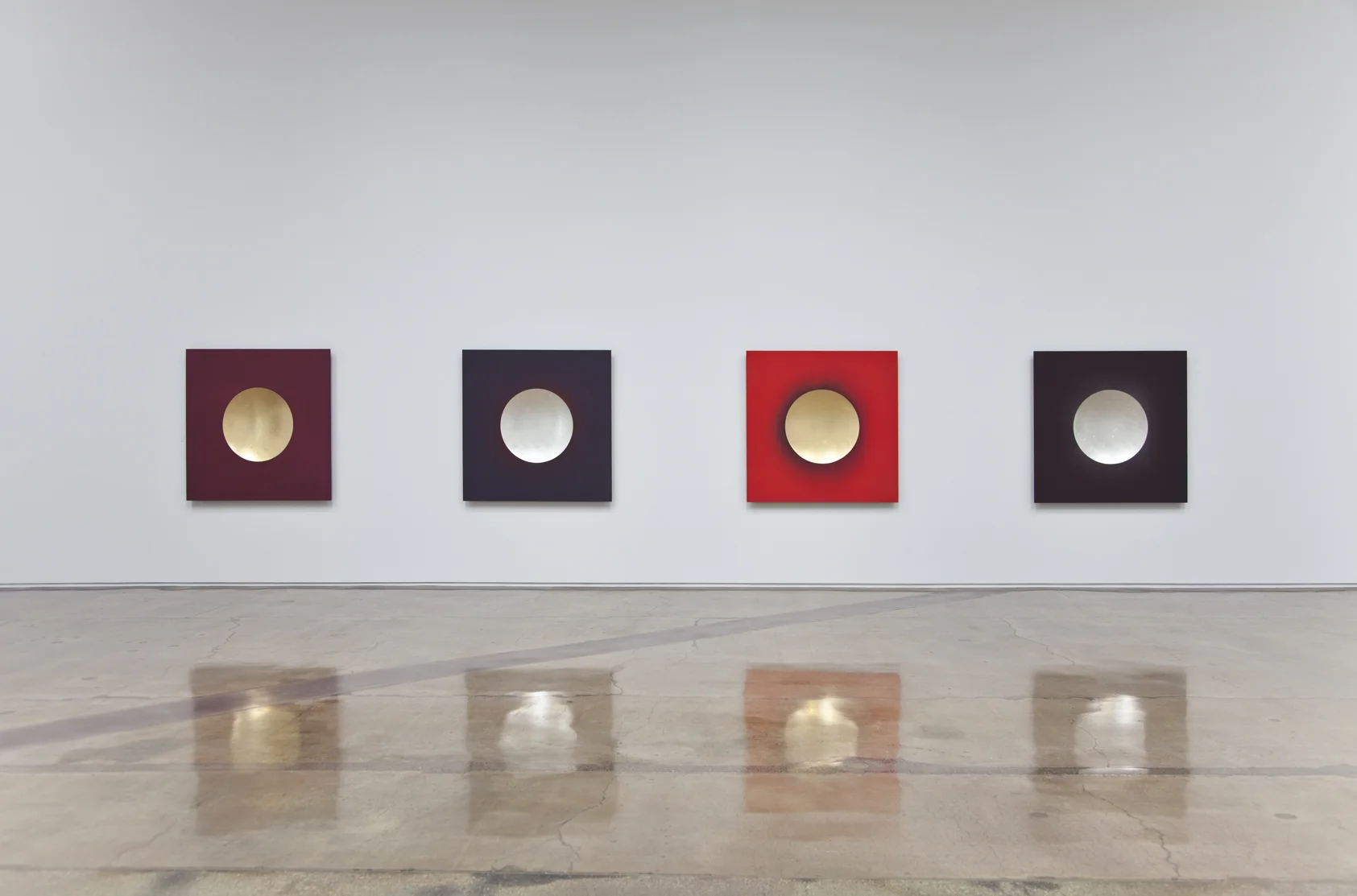 Lita Albuquerque - Wallpaper