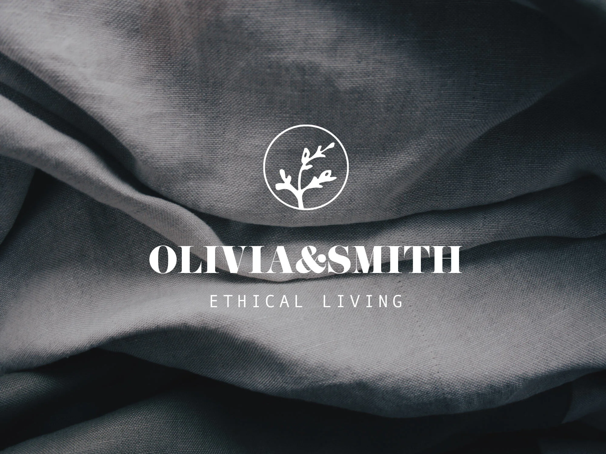 TheWildlyDesign-logo-Olivia.jpg