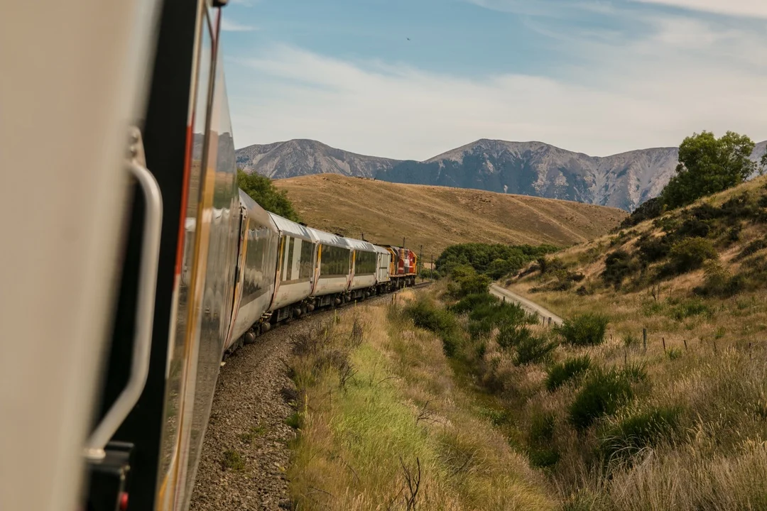 ‘YOUR LOCAL COUSIN’ REDEFINES TRAVEL PLANNING WITH NEW SOCIAL PLATFORM