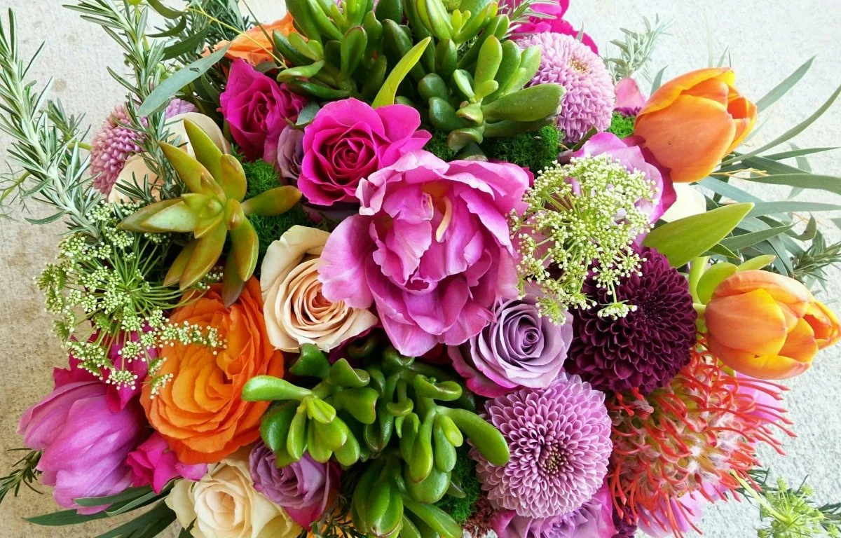 Fresh-Mix-Succulents-Mums.jpg