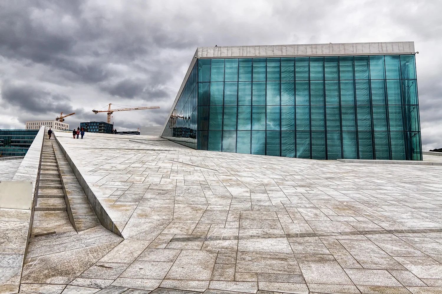 Operahuset 4. 17mm | 1/500th sec | f8 | ISO100