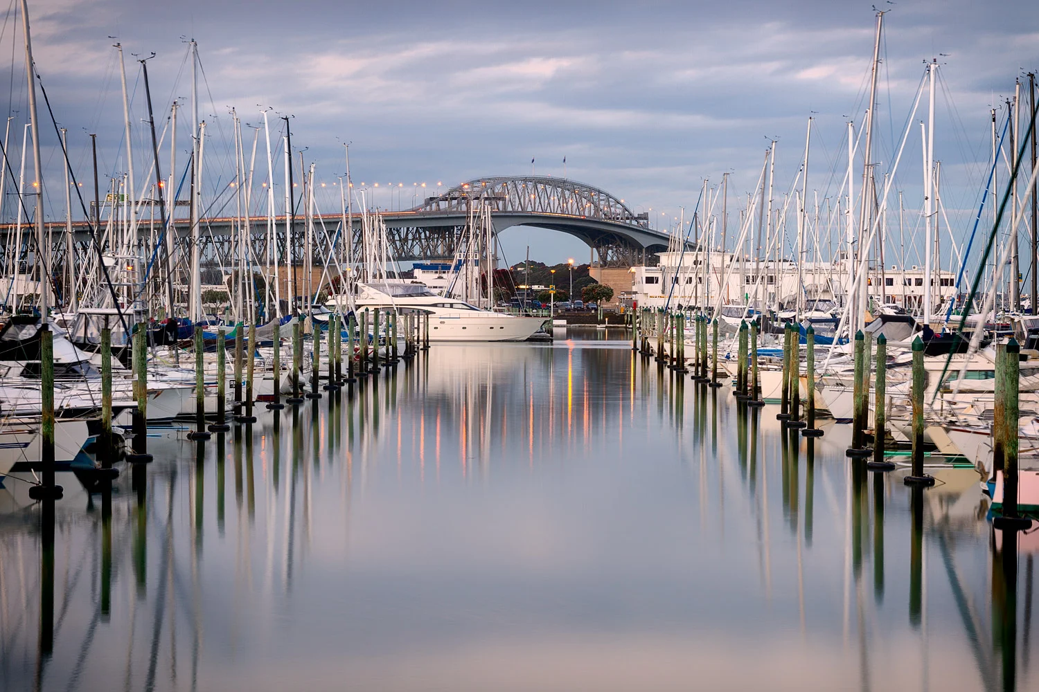 Westhaven Marina at Dusk . 50mm | 6.0 sec | f16 | ISO100