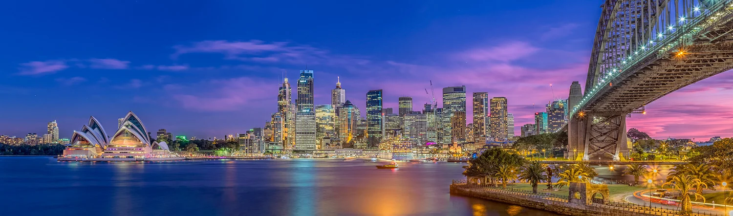 Sydney at Dusk | 3 shot panorama @ 67mm | 2 image blend @ 30 & 8sec | f8.0 | ISO100