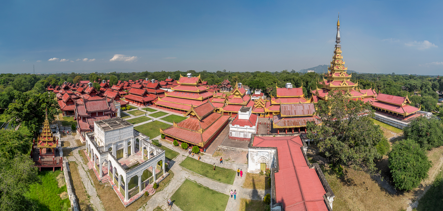 Mandalay Royal Palace Panorama | 12 shot Panorama | 24mm | 1/100th sec | f8.0 | ISO100