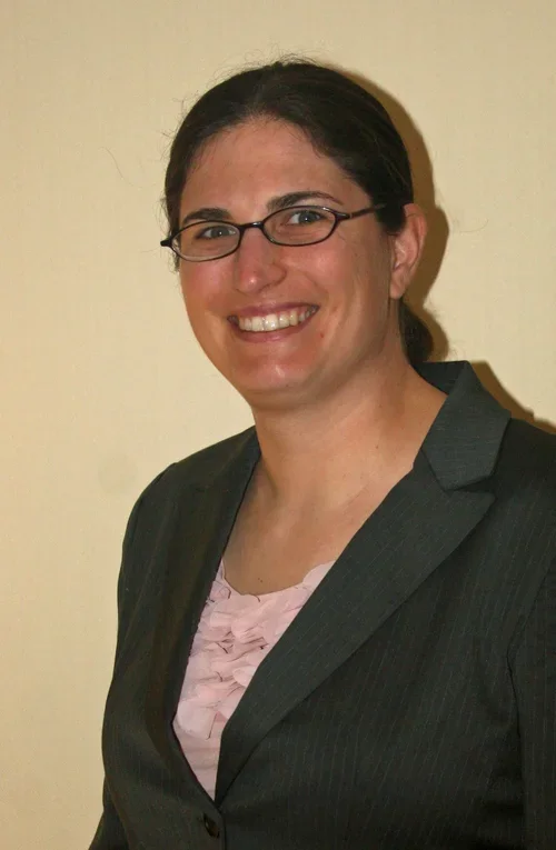 Sara+Ewell+Picture+.webp