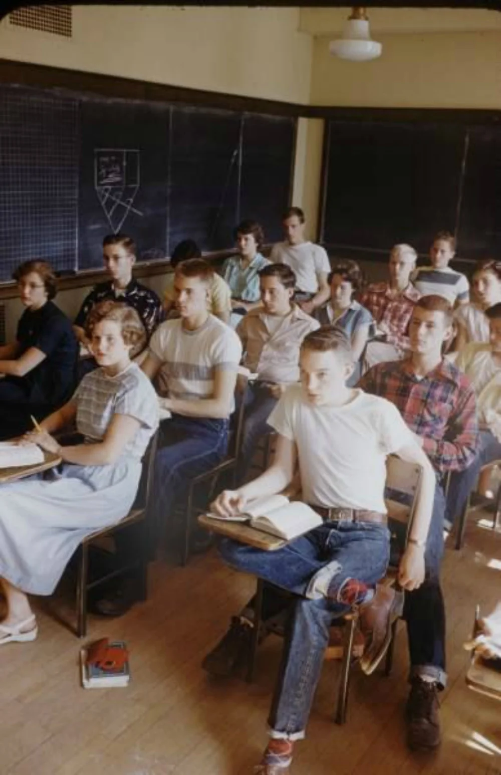 Thirty years before The Breakfast Club, here's a shot of New Trier High School 1950 by Alfred Eisenstaedt.