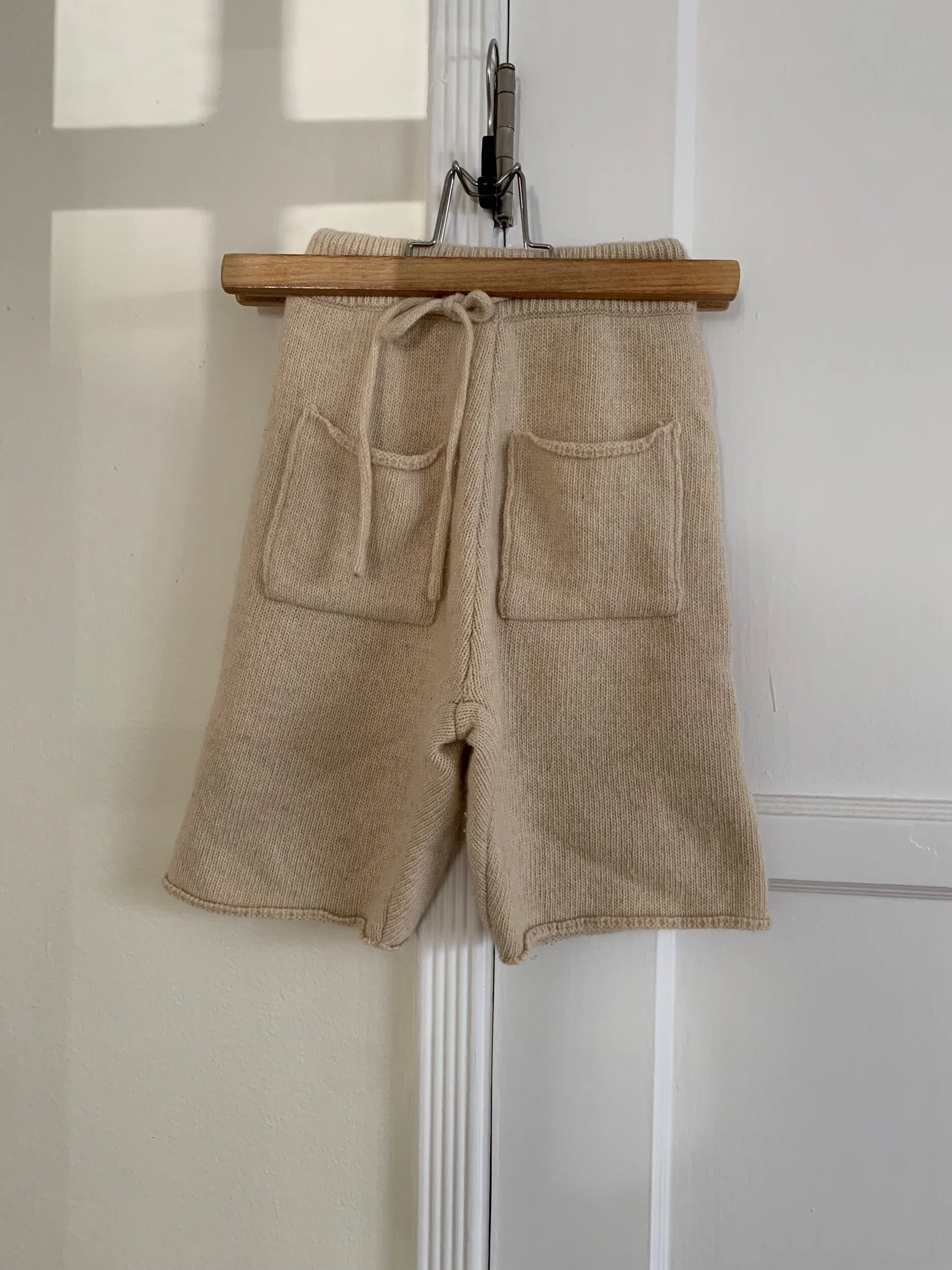 16C70748-94BF-4B67-A2AE-D94A07F8A23E