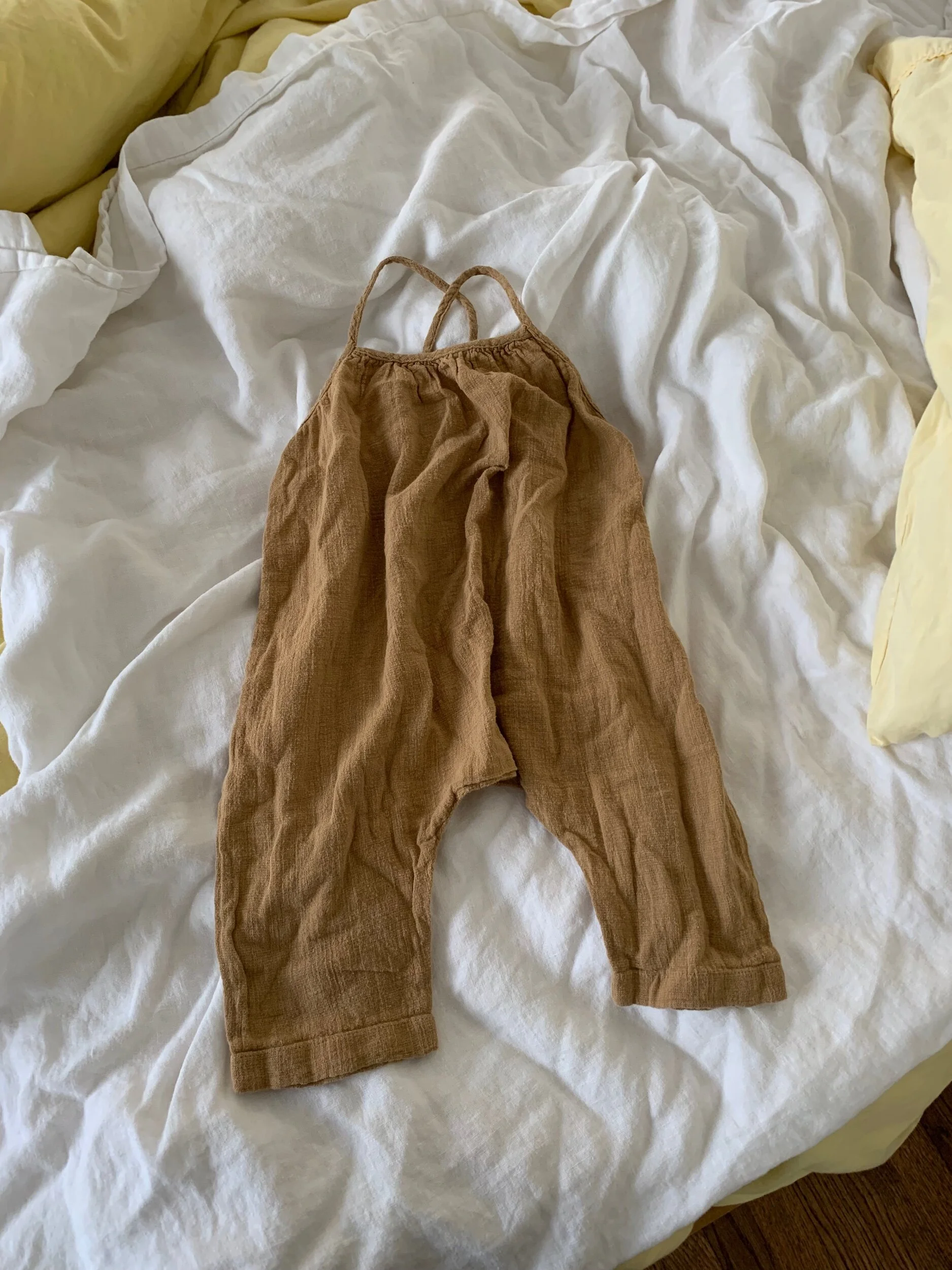 083A15E4-10CD-4C1B-8A60-DC3EBE3AC4F3