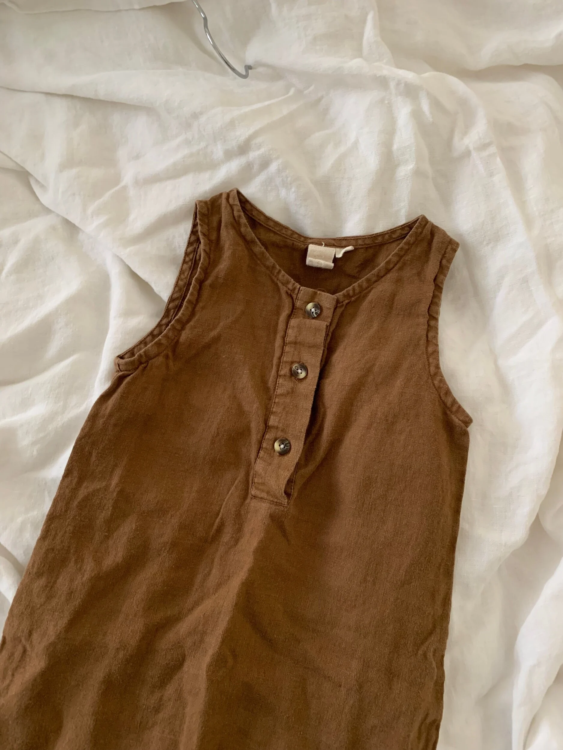 C8C3B044-3F1A-45C1-BEF9-956A0D630A6B