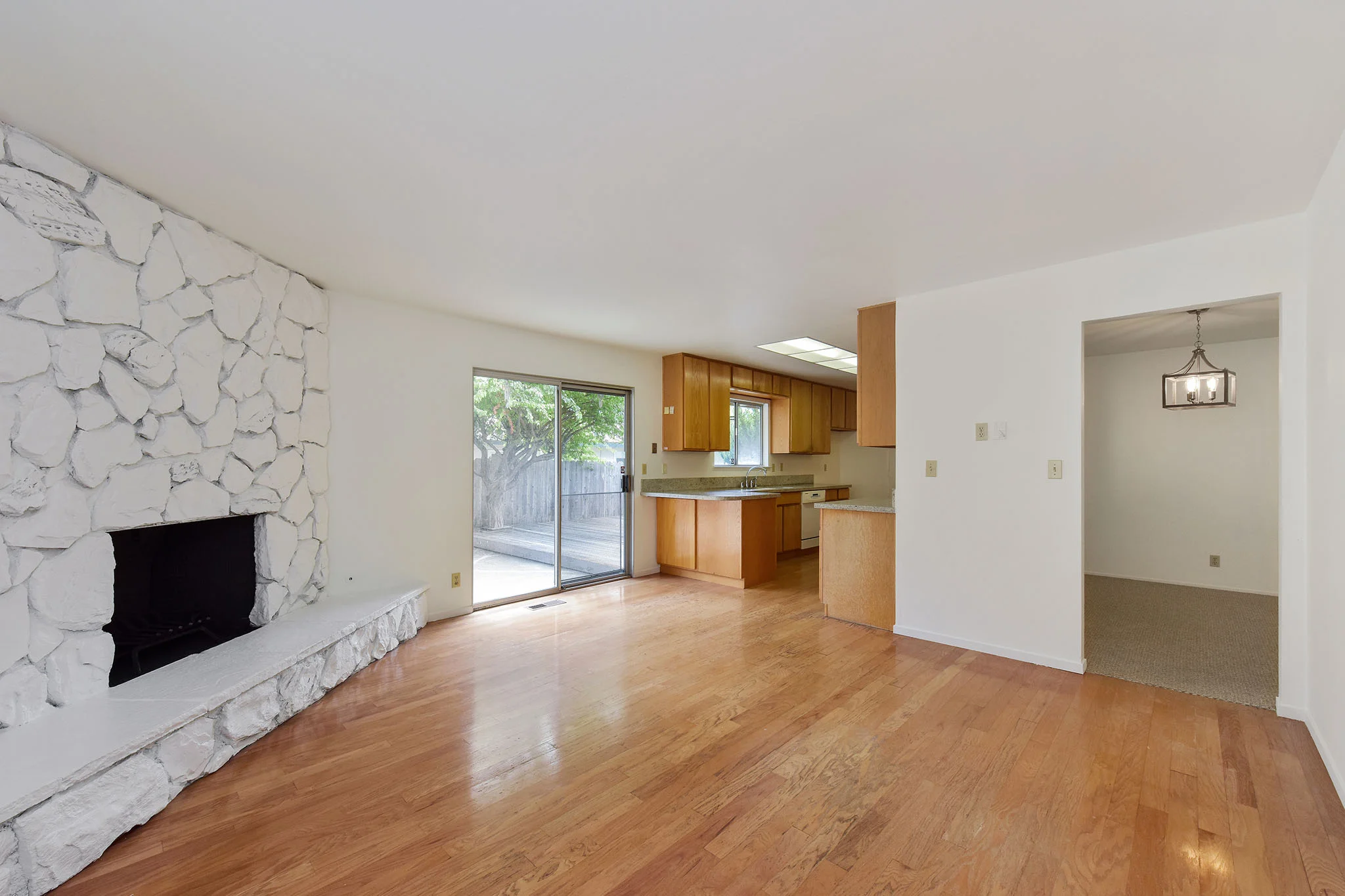 Kitchen Fireplace view.jpg