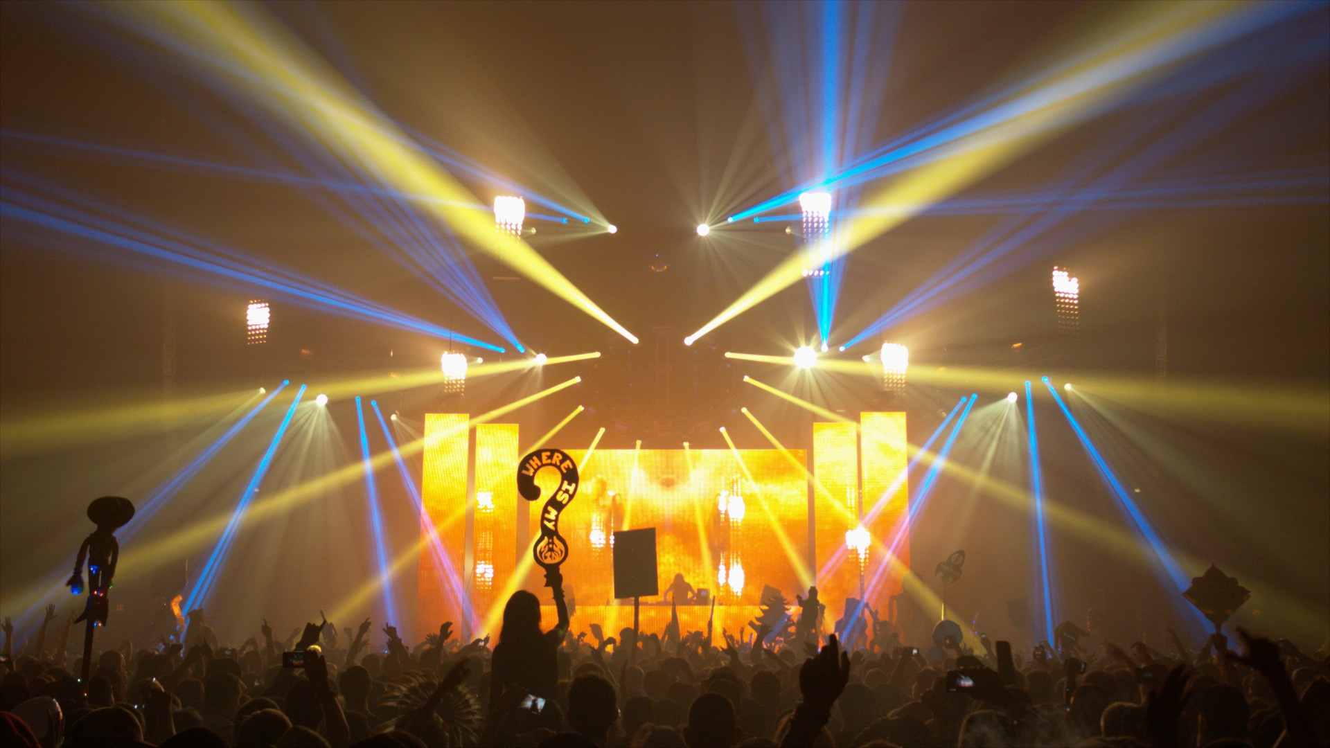 Basslights still 2.jpg
