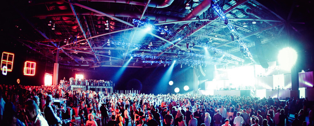 TheProductionClub_Se#DDCF2A.jpg