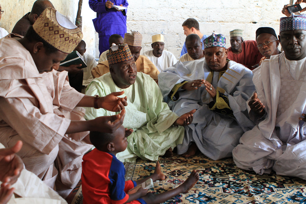  Here, we visit a family whose son was paralysed by polio. The men discuss the situation, and pray over the child.&nbsp; 