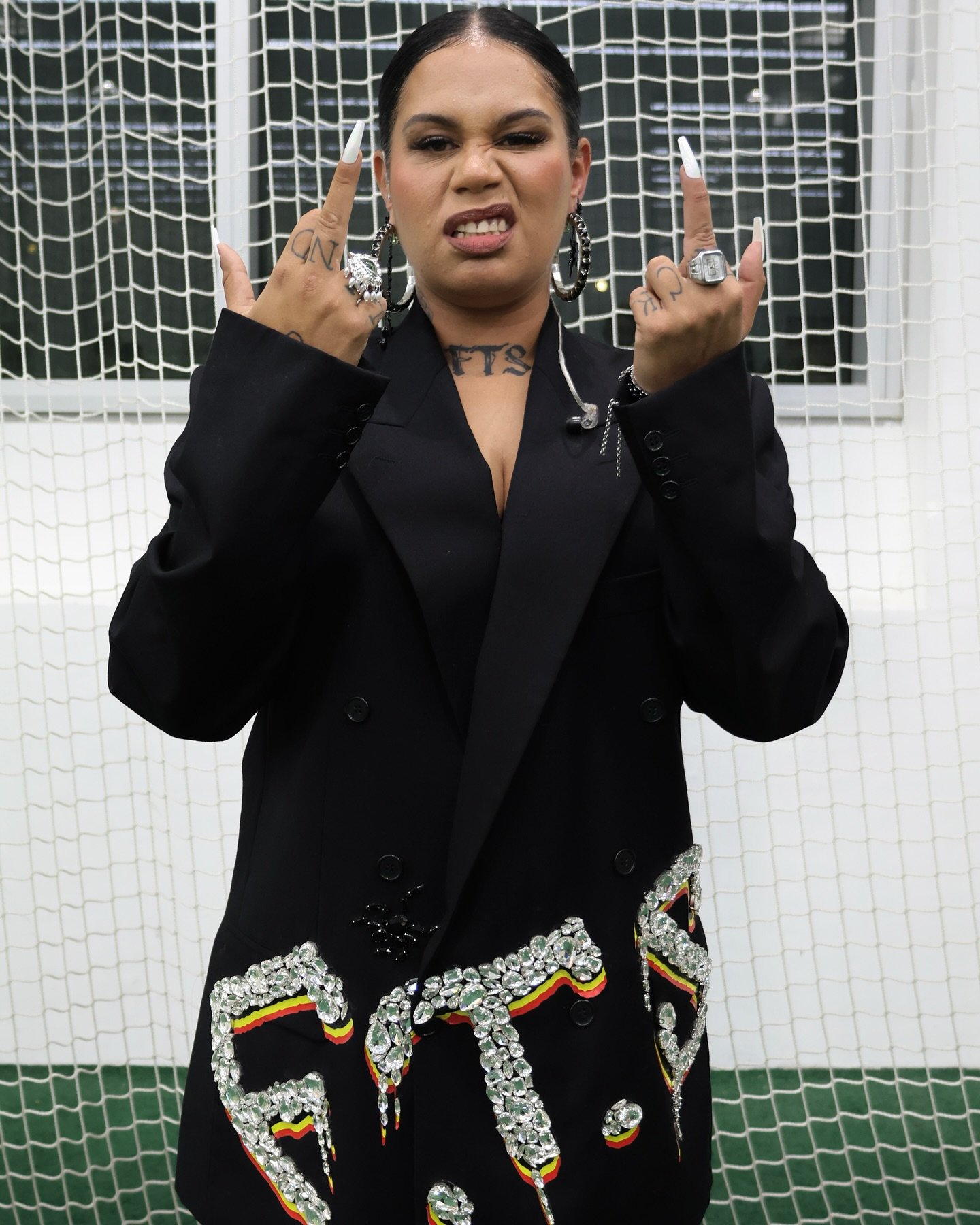 🖤🔥❤️ DREAMTIME 🖤🔥❤️

Last night was a masterclass in Blak Excellence 🖤

We feel so honoured to have been a small part of this historic event and even more honoured to be a member of the @badapplesau fam🔥 

Standing on the hallowed MCG with @mar