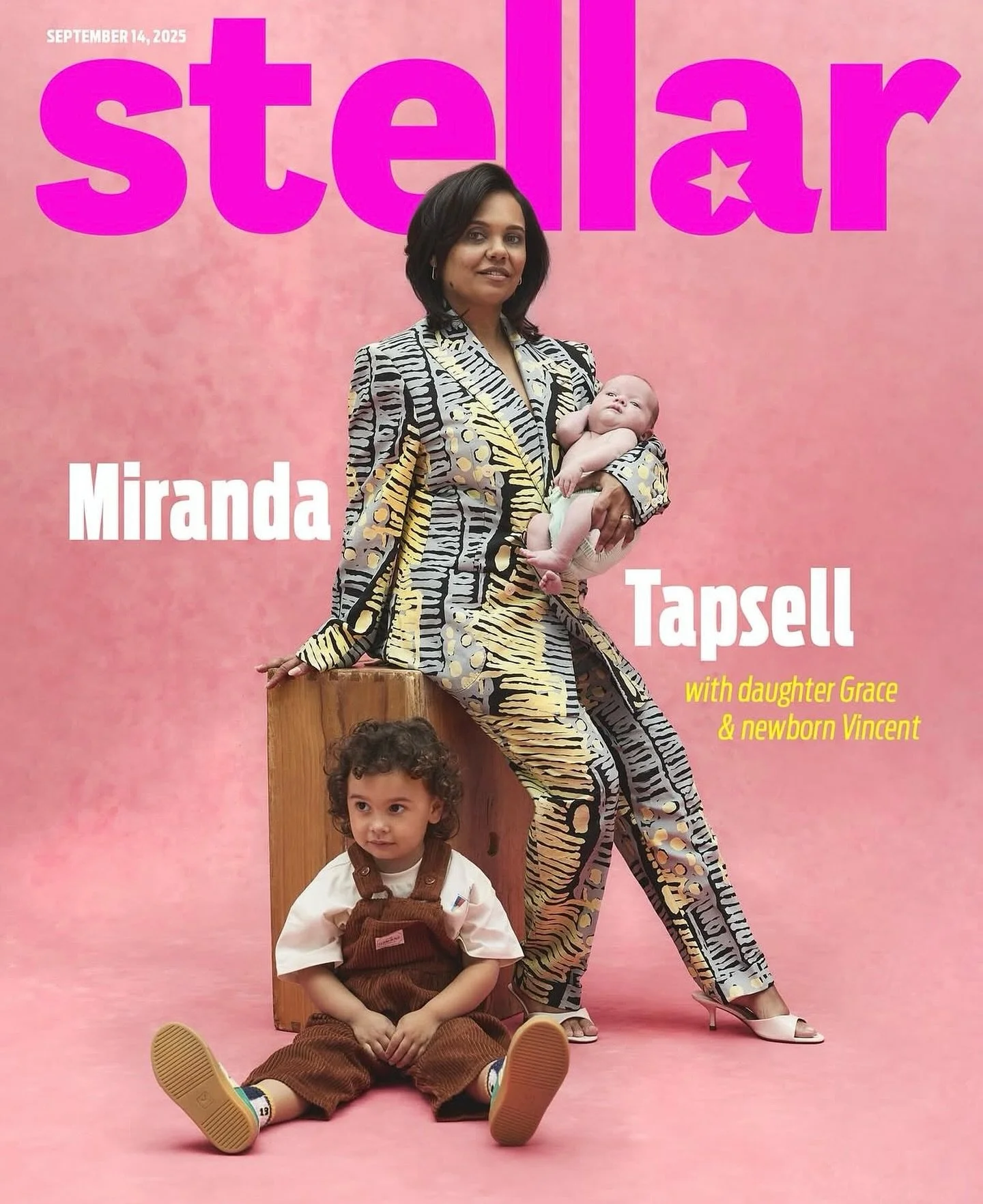 📺 TAPPIN&rsquo; OUT 4 THE WEEKEND 📺

Heading up north for the weekend to binge #TopEndBub with @misstap, who looks like a BOSS in @ikuntjiartists Kalipina Suit on the cover of this week&rsquo;s @stellarmag 🔥
Artwork Mavis Marks
Made by @mrataylor.