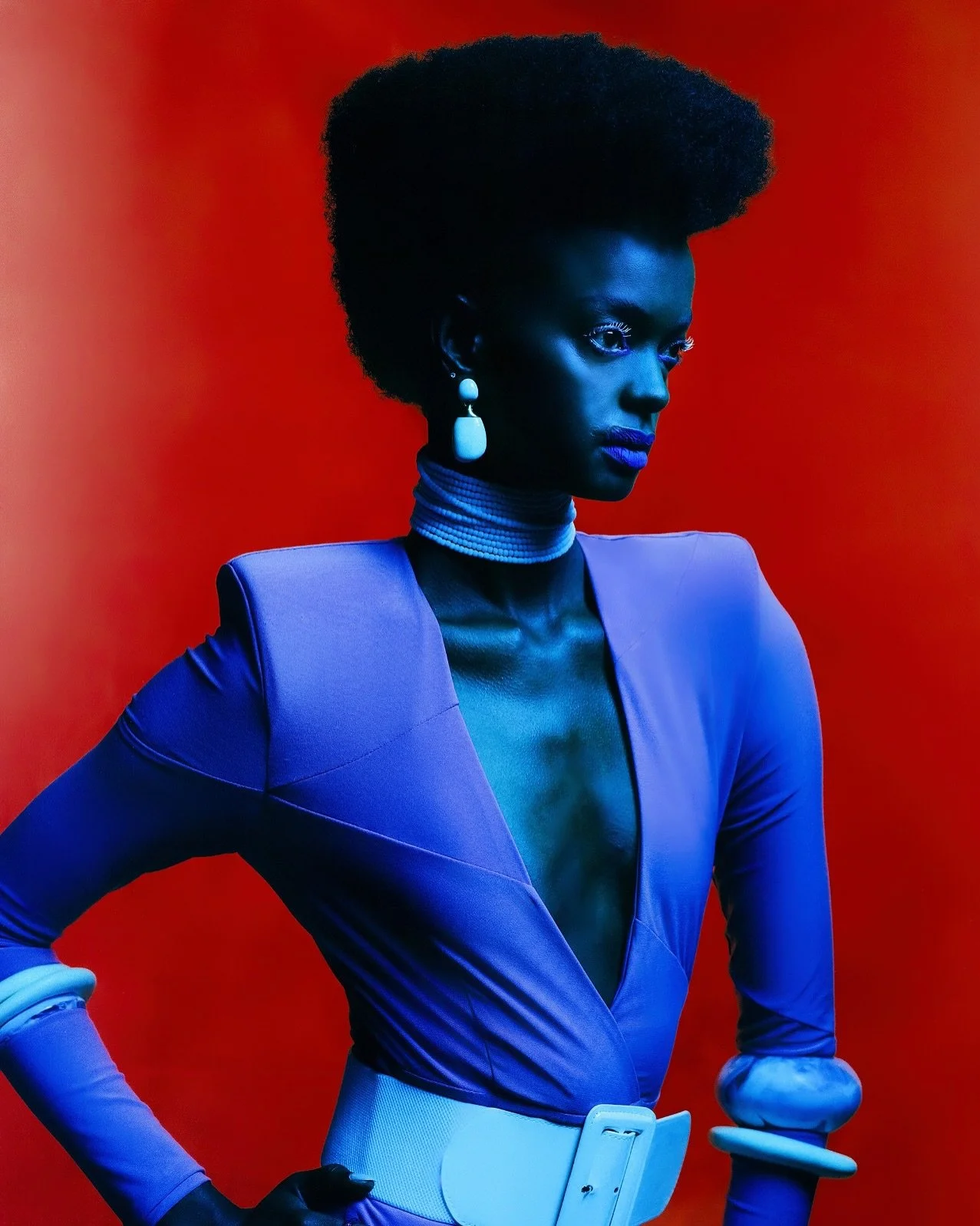 📸 LYRICAL ABSTRACTION 📸

@adau_matuongdit lensed by @jamesmmorris_ for an exhibition that explores the dynamic and thought-provoking connection between G&eacute;rard Emest Schneider&rsquo;s abstract art and the world of fashion photography. 

Adau 
